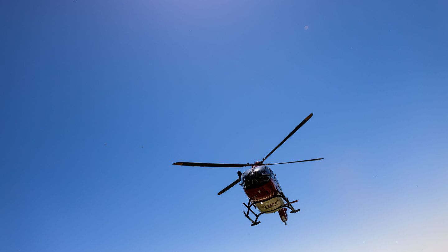 Unfälle: Radfahrerin schwer verletzt – Hubschrauber im Einsatz