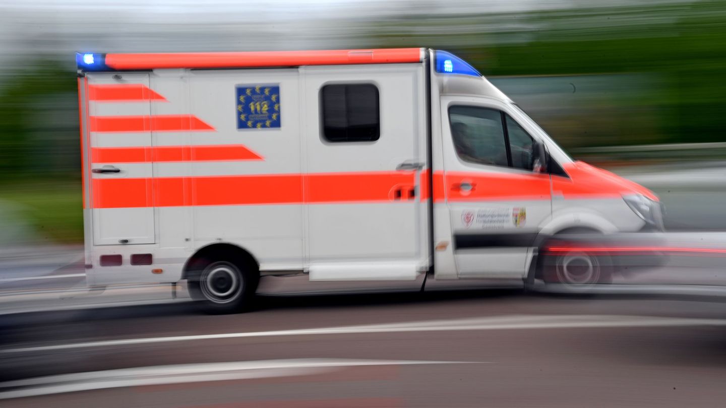 Unfälle: 16-jährige Motorradfahrerin nach Unfall schwer verletzt