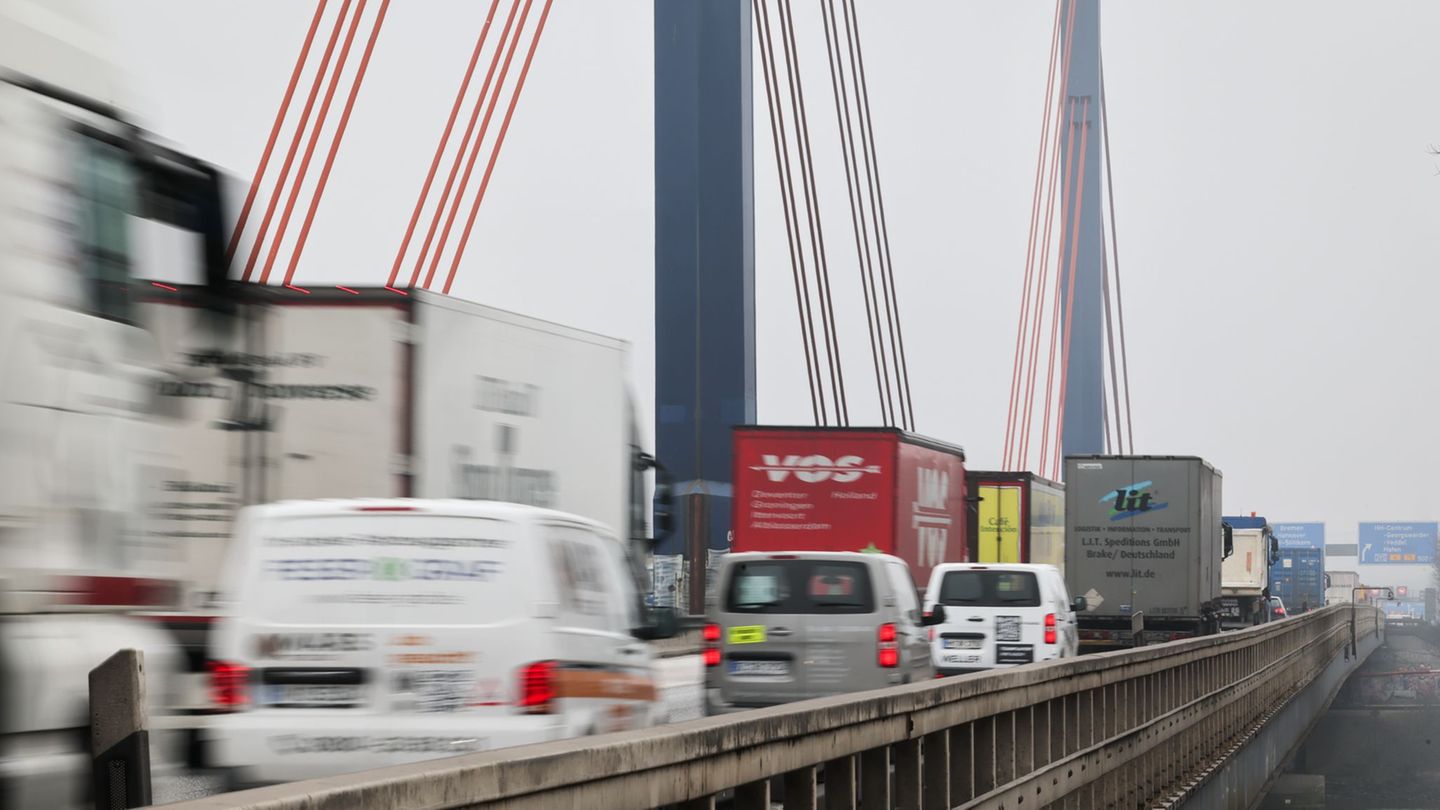 Autobahn-Vollsperrung: Sperrung der Norderelbbrücke vorzeitig beendet