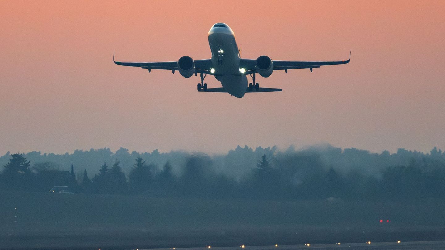 Luftverkehr: Mehr Flugbetrieb und mehr Lärm in Umlandgemeinden vom BER