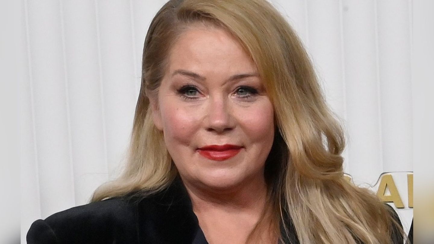 Christina Applegate über MS-Kampf: Unfassbar schmerzhafte Magen-Darm-Probleme