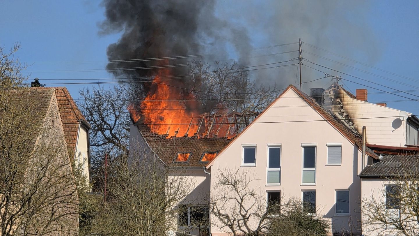 Hoher Sachschaden: Brand in Wohnhaus und Schreinerei in Nanzdietschweiler