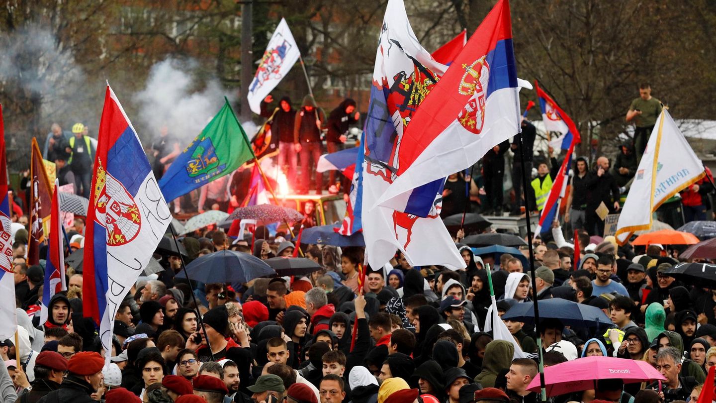 EU-Beitrittskandidat: Historische Proteste in Serbien – das steckt dahinter