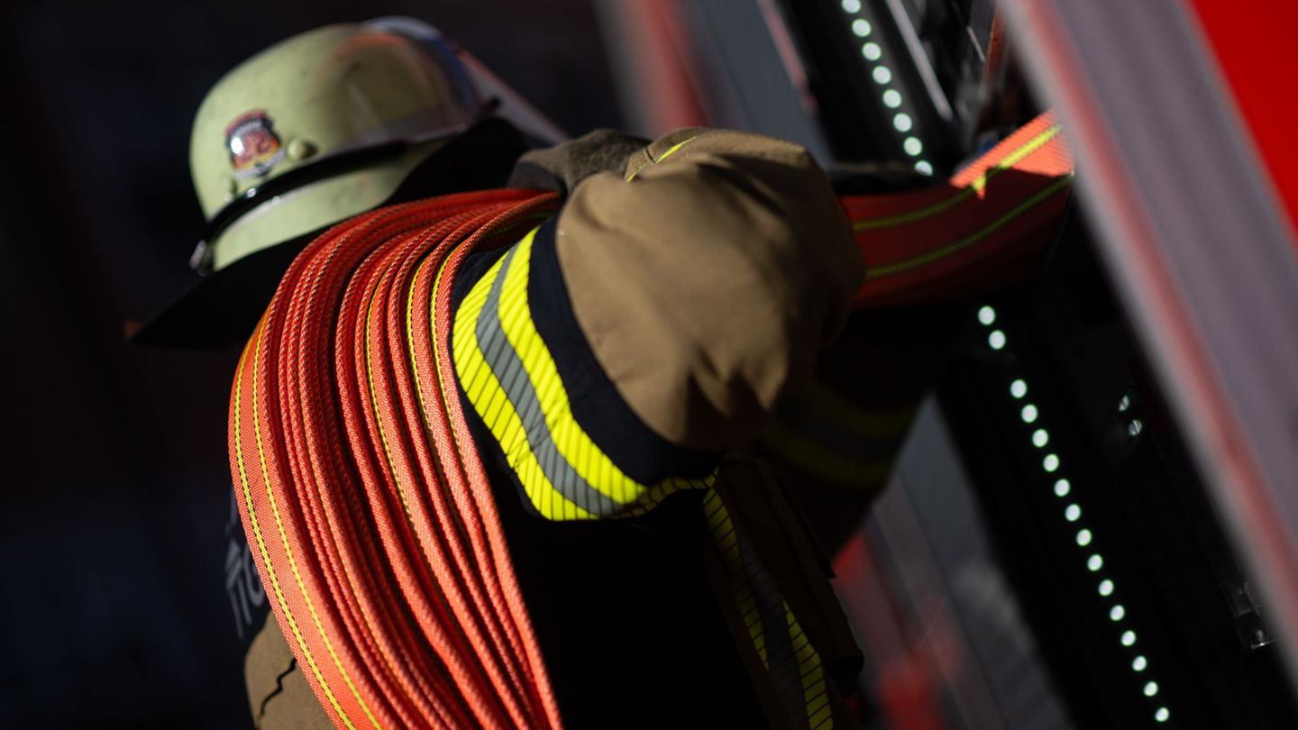 „Edion“ in Selb: Lost Place gerät in Brand – rund 100.000 Euro Schaden