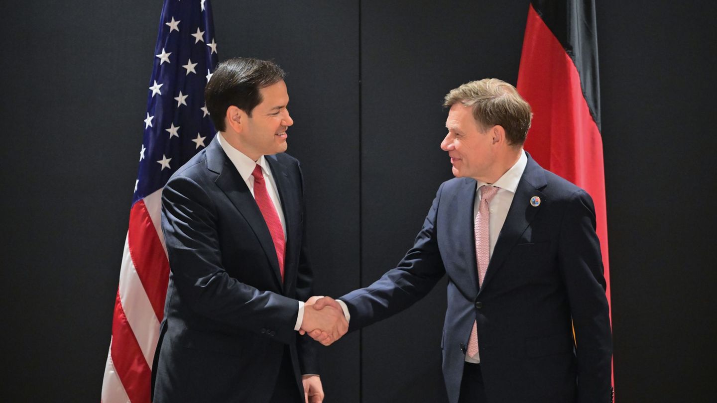 Ministertreffen in der Türkei: Deutschland für Trumps Plan für höhere Militärausgaben