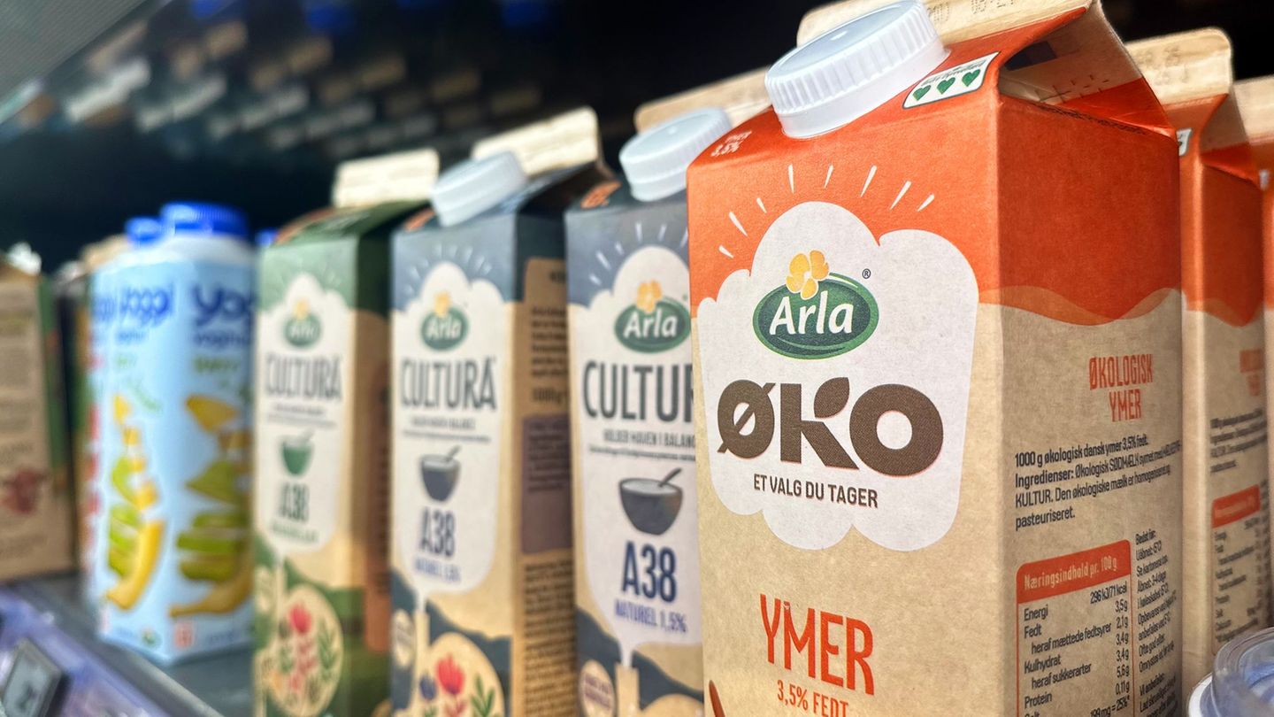 Milchwirtschaft: Molkereiriesen Arla und DMK: Versammlungen segnen Fusion ab