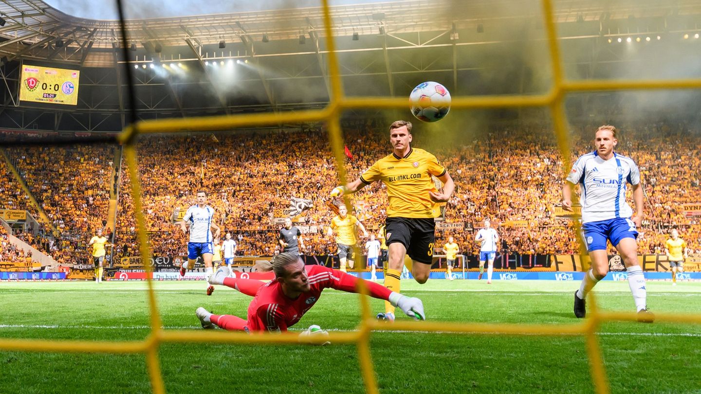 2. Fußball-Bundesliga: Dynamo vergibt zu viele Chance und verliert gegen Schalke