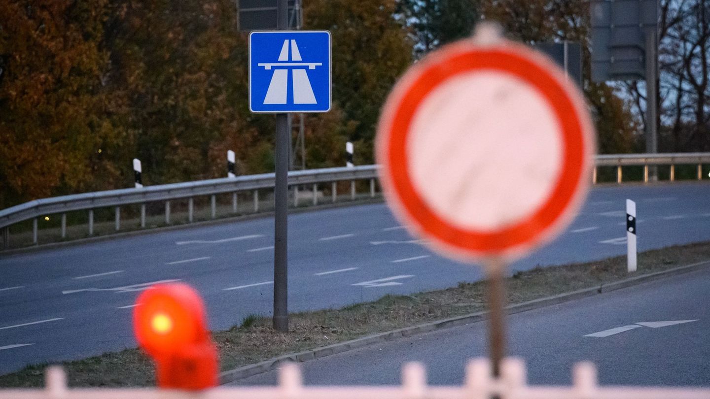 Straßenverkehr: Sperrung der A7: Autofahrer müssen mehr Zeit einplanen