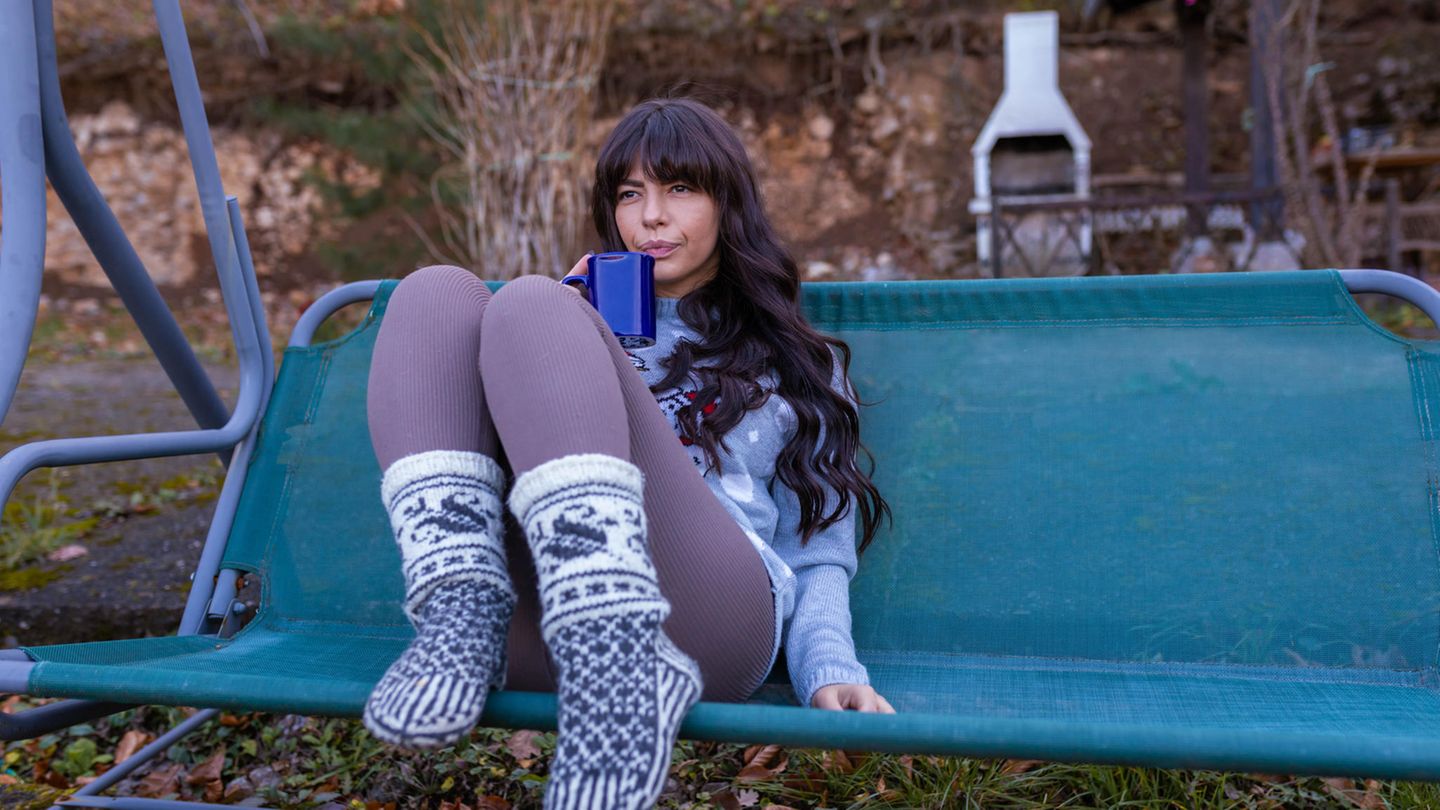 Gartenmöbel: Hollywoodschaukeln im Winter: So überstehen sie den Frost sicher